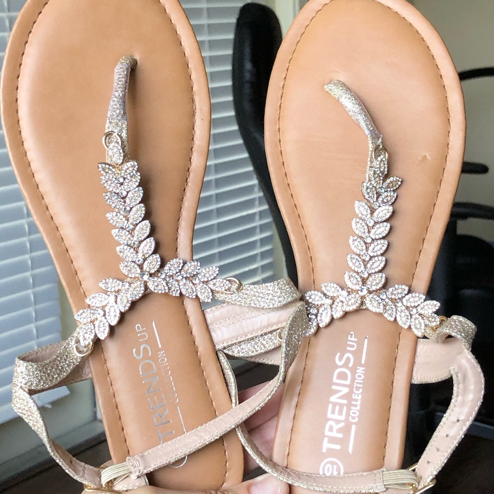 Trends Up Collection Women's Embellished T‑Strap Sandals in Rose Gold